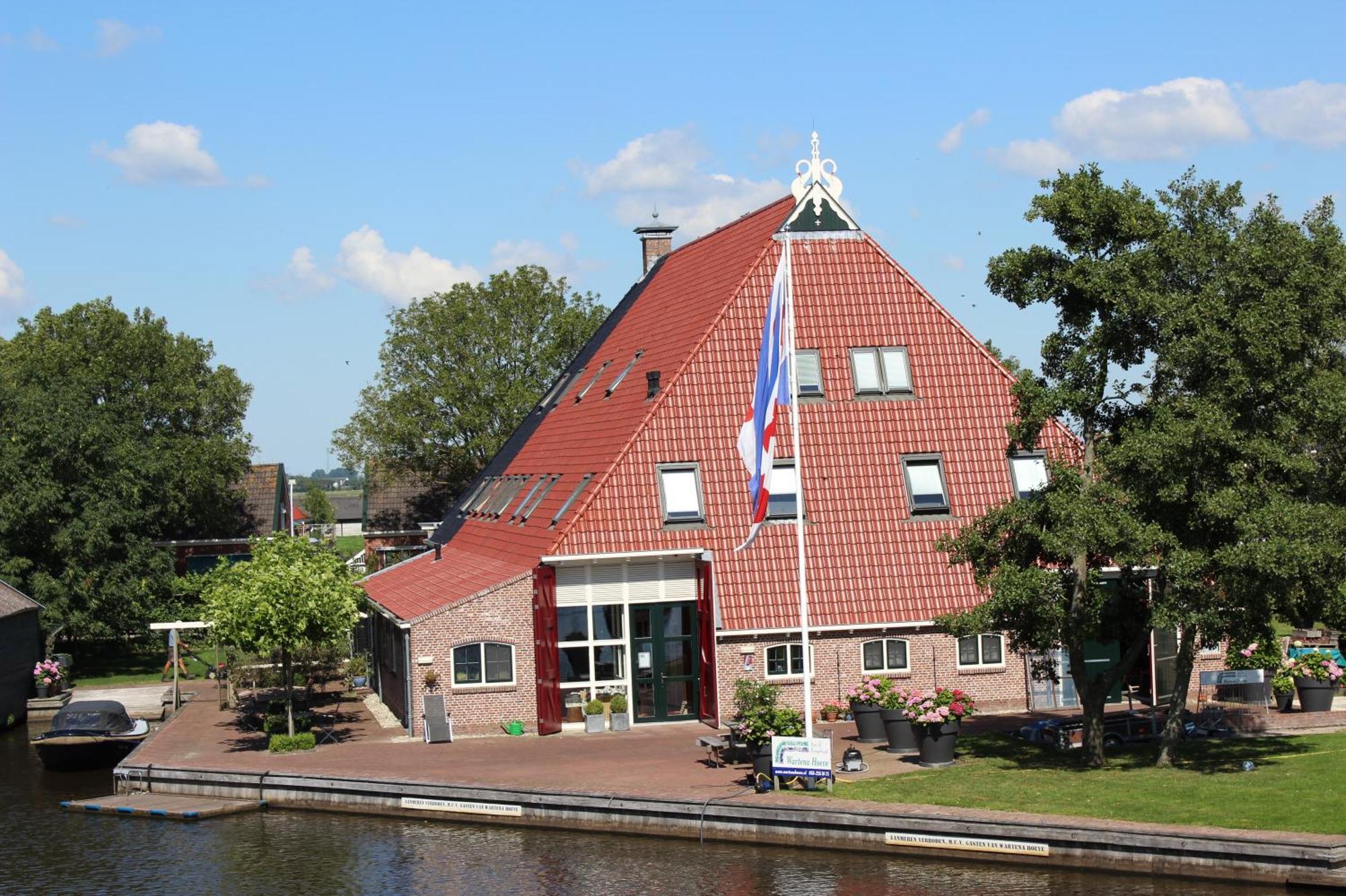 Wartena Hoeve - Vega B&B Extérieur photo