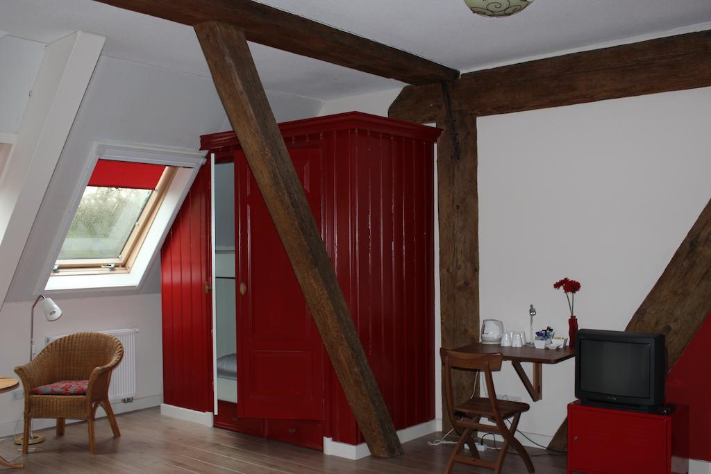Wartena Hoeve - Vega B&B Extérieur photo